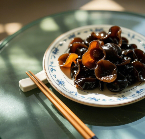 木耳久泡真的會(huì)產(chǎn)生劇毒嗎？食品安全檢測(cè)儀的原理與應(yīng)用